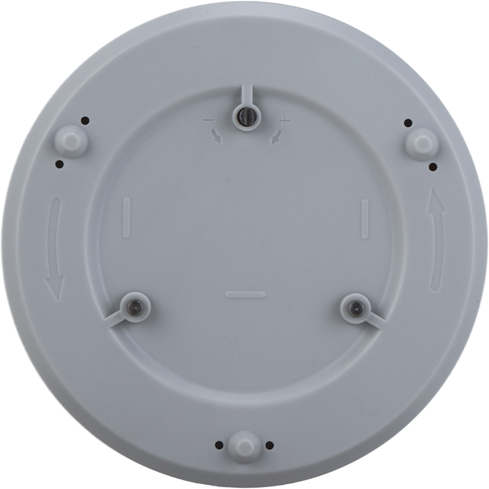 Rückseite eines grauen Wassermelders mit Bohrungen und Befestigungspunkten zur Wand- oder Bodenmontage